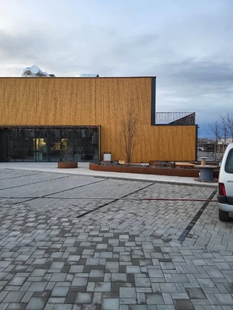 fasáda nákupního centra