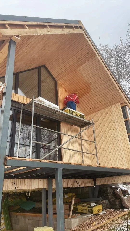 fasáda a podbití domu