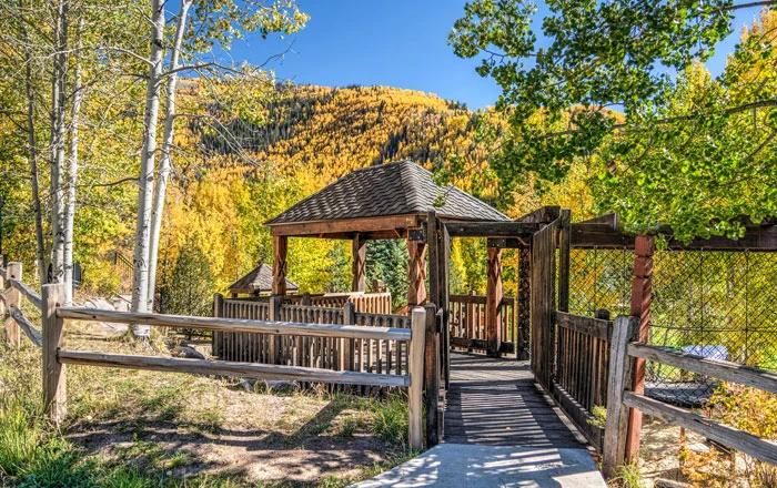 Postav si sám altán: Jednoduchý nákres, ceník a materiály